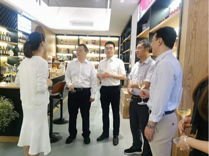 律所统战|春日如画，美酒如诗——我所主任参加博学通实战三班企业走访活动