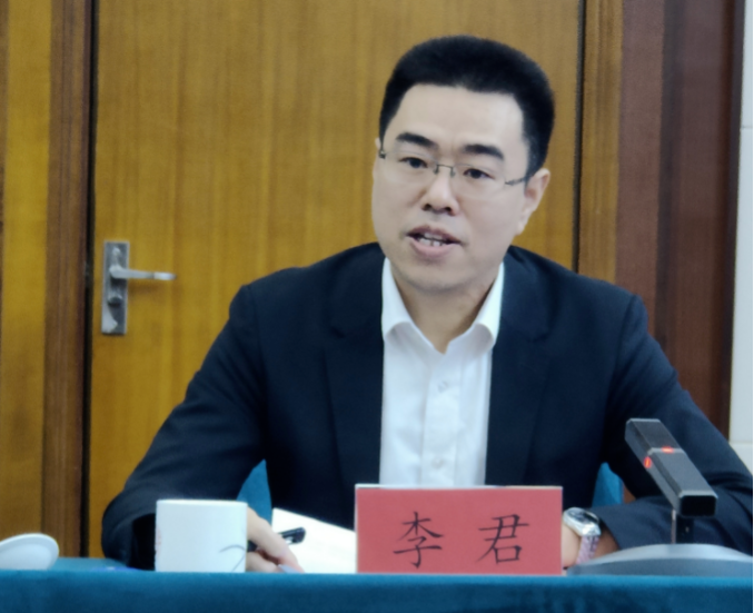 律所快讯|李君律师参加省高院与各民主党派省委会、省工商联负责人和无党派人士代表座谈会